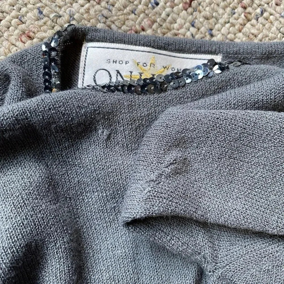 Onlyat Bloomingdale’s Wool Gray Pull over Sweater Women’s 1X - Picture 5 of 6